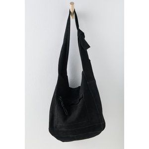 FREE PEOPLE Jessa Suede Carryall / Black